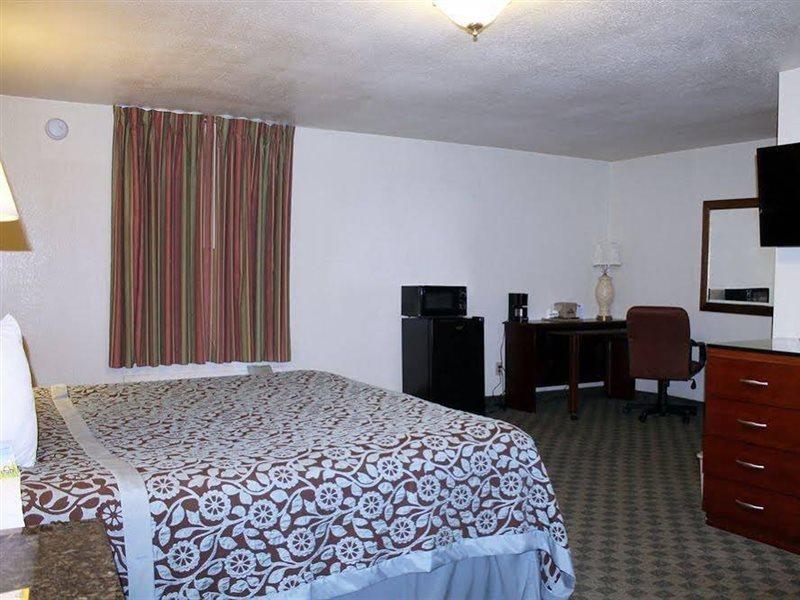Rose City Inn & Suites Tyler Luaran gambar